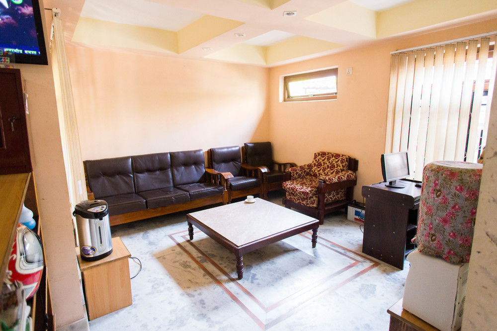 Hotel Lotus Buddha Inn Kathmandu Bagian luar foto