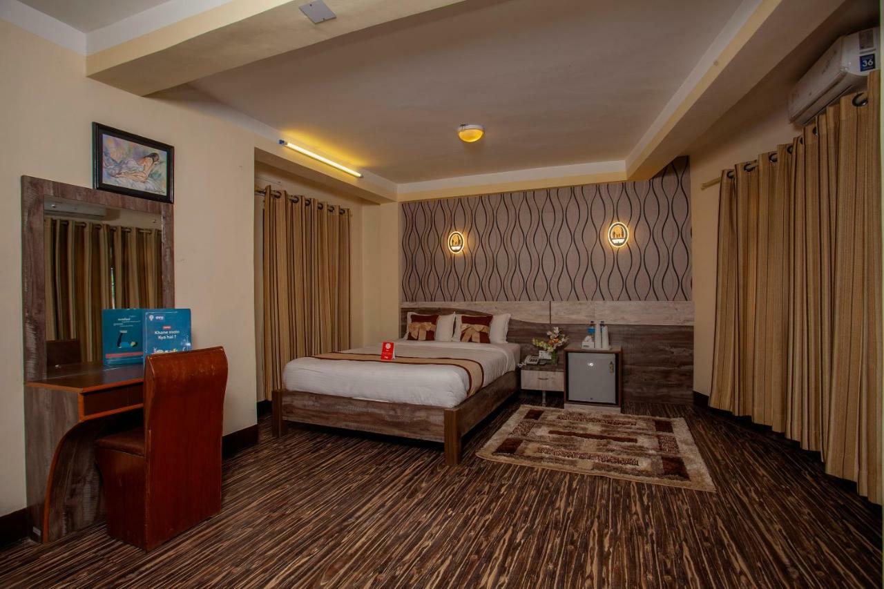 Hotel Lotus Buddha Inn Kathmandu Bagian luar foto