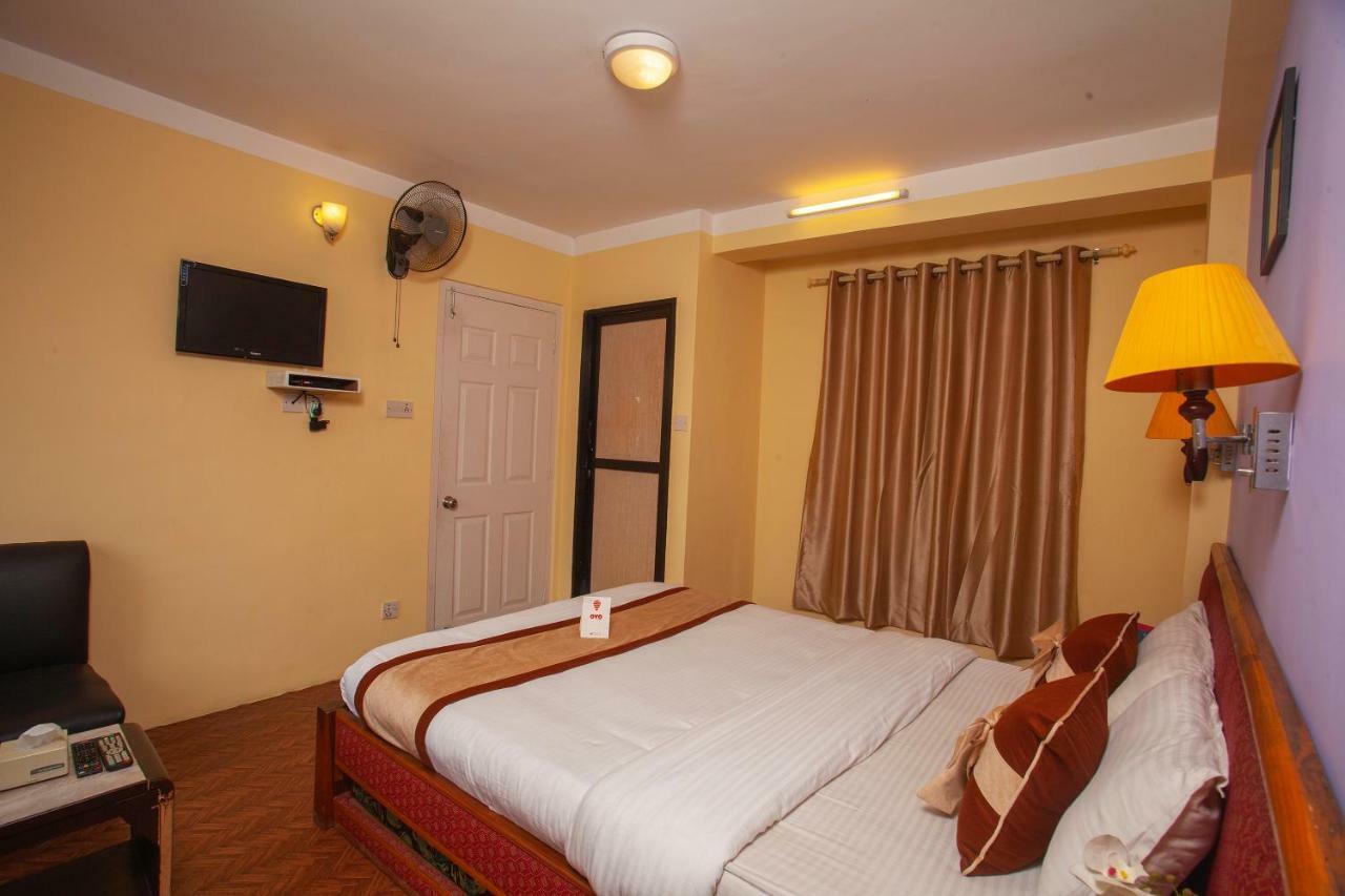 Hotel Lotus Buddha Inn Kathmandu Bagian luar foto