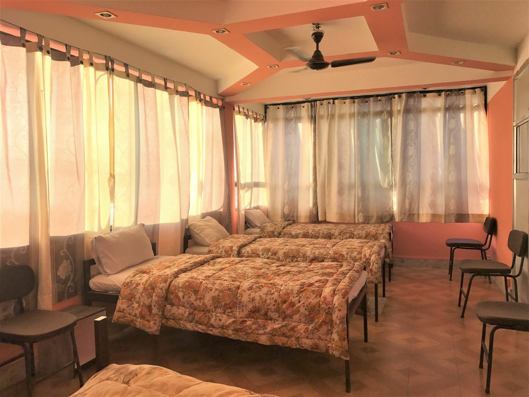 Hotel Lotus Buddha Inn Kathmandu Bagian luar foto